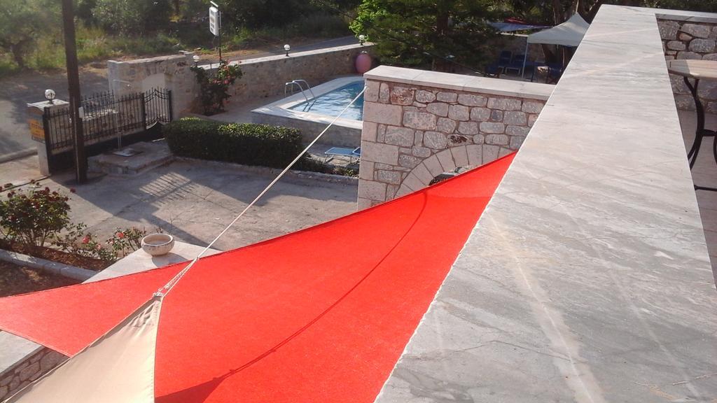 Foivos 2 Hotel ยีธิโอ ภายนอก รูปภาพ